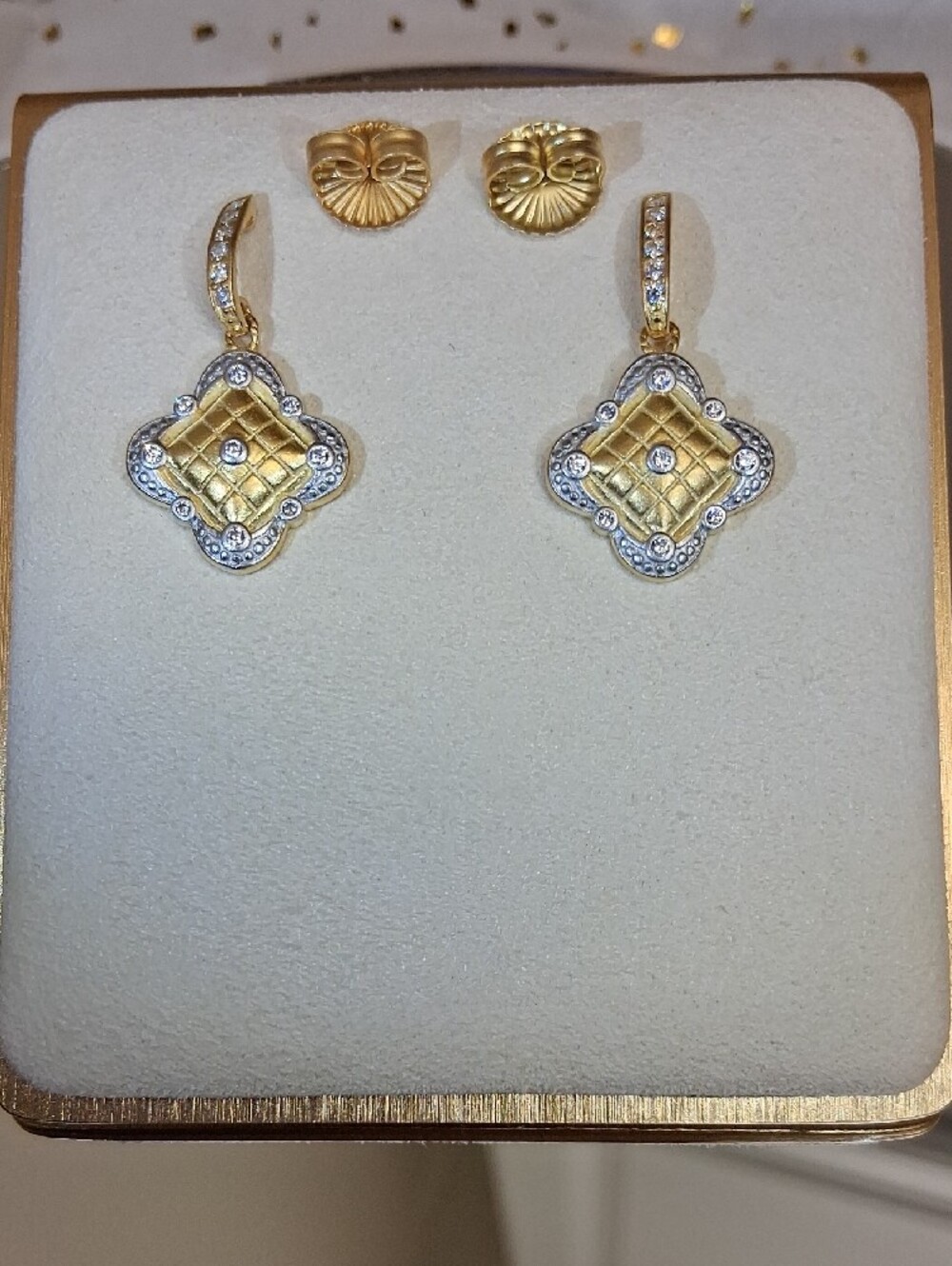 Freida Rothman Two-Tone Quilted Pattern Drop Earrings - Picture 3 of 7